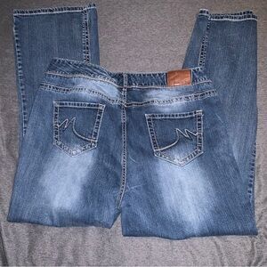 MAURICES WOMENS BOOT CUT JEANS